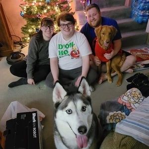 Meet your Posher, Alicia